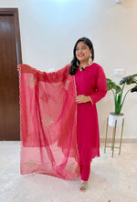 Wow Mul Chanderi suit set paired with hand work tissue suit set (extra margin available)