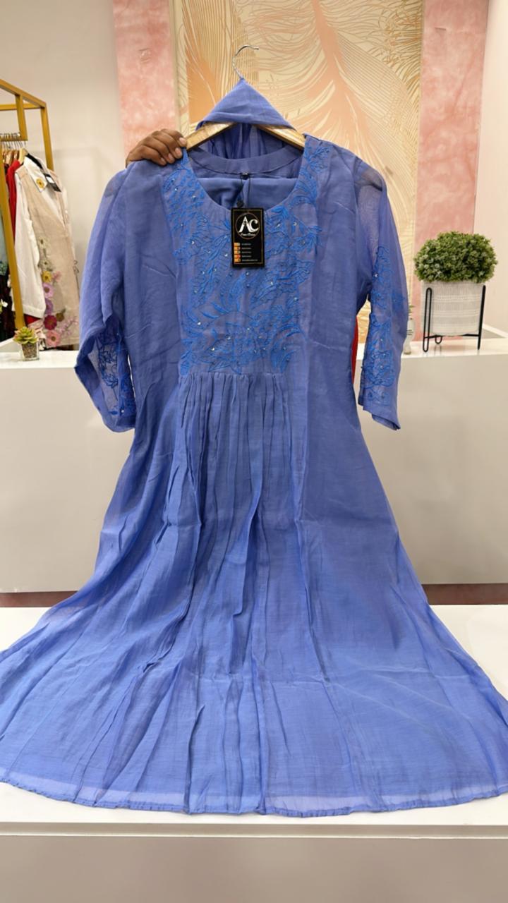 Wow lining embroidered Mul Chanderi suit