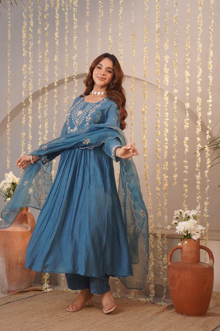 Perfect! Pure Mul Chanderi suit set with organza dupatta