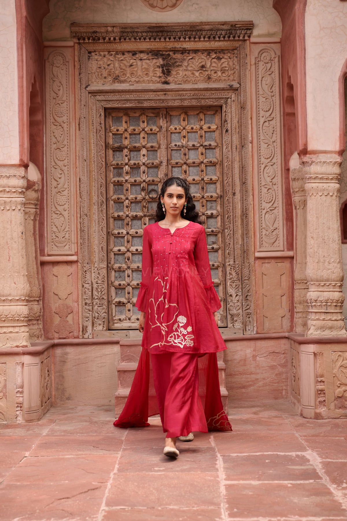 Pure Mul Chanderi with gotta work