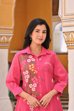 Pretty Mul Chanderi embroidered kurta pant