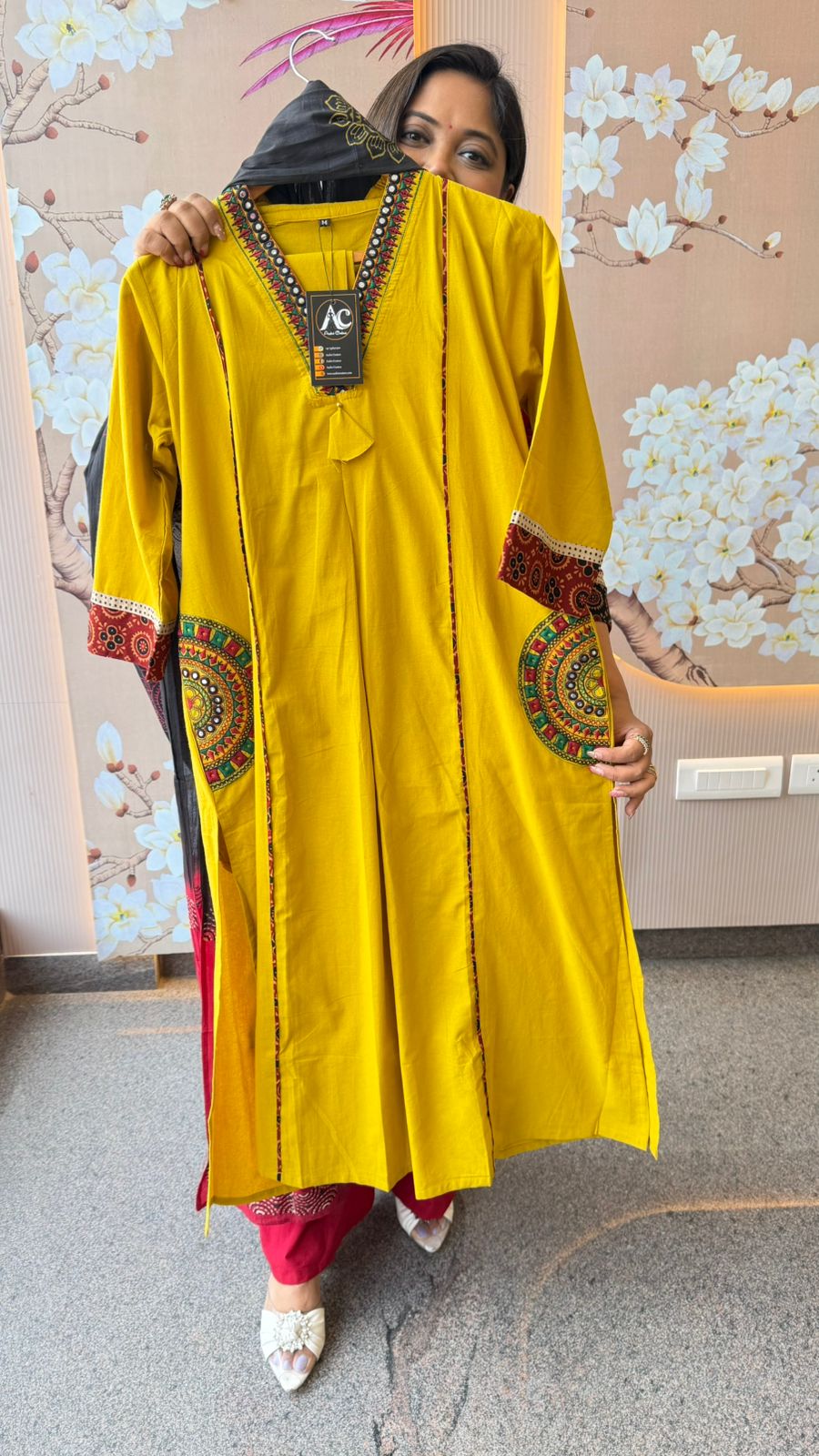 Premium cotton designer back with embroidered pocket in yellow