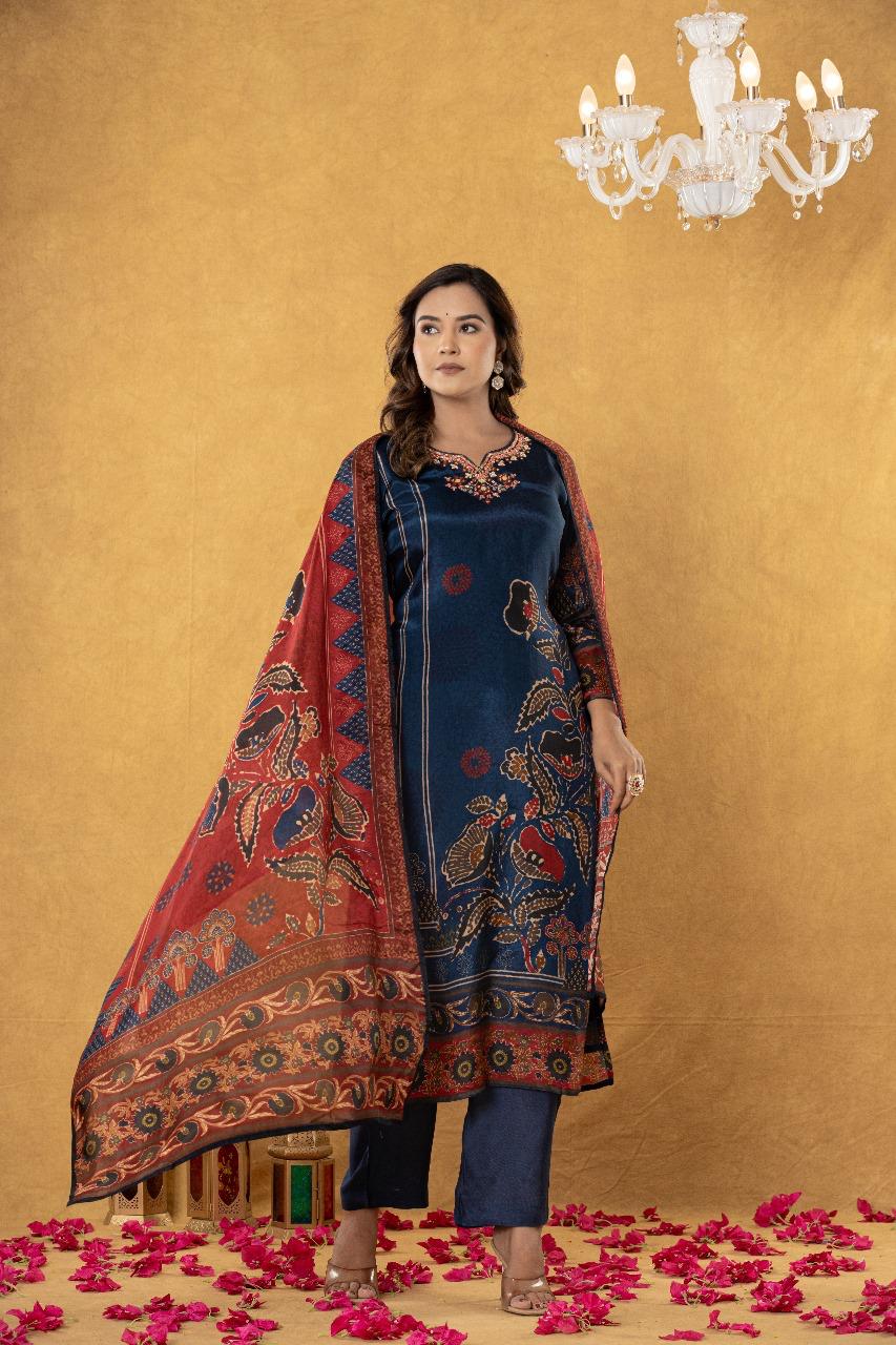 Pure crepe full suit set in blue