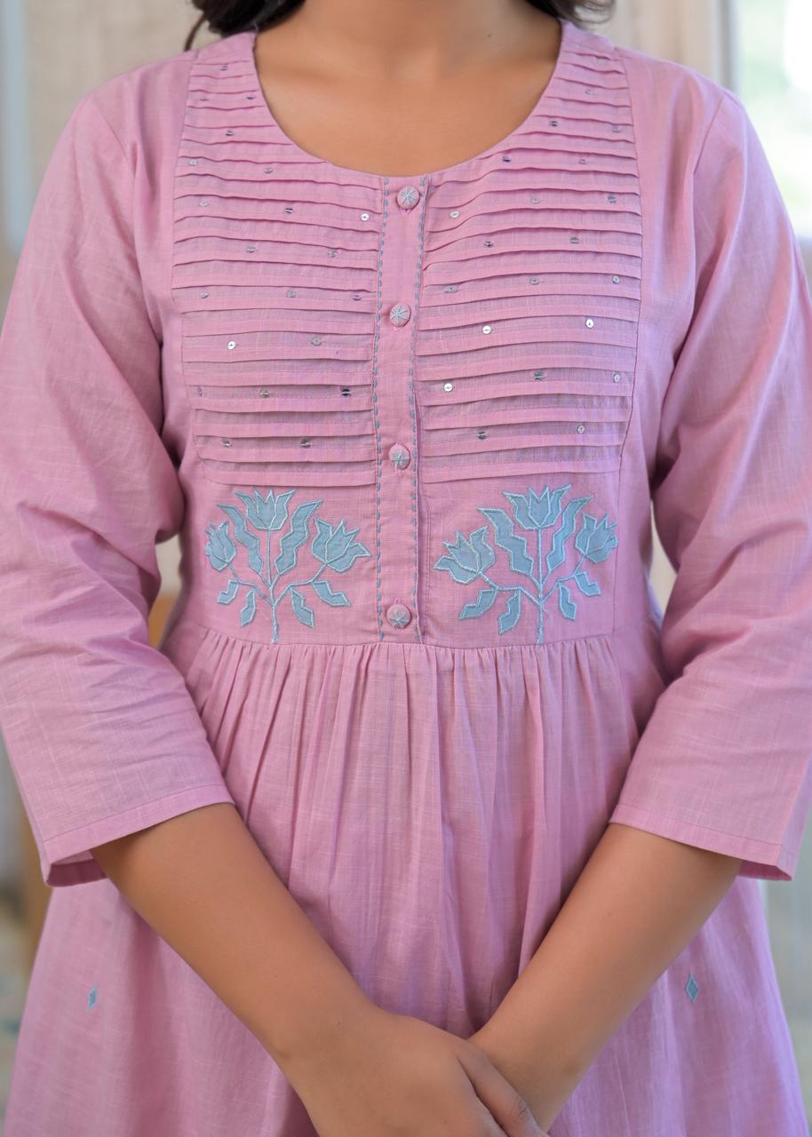 Pink embroidered kurta pant with pocket