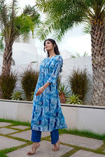 Blue mul Chanderi lining kurta pant
