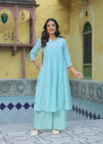 Smart embroidered kurta pant with pocket in blue