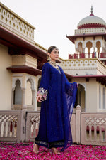 Super pretty designer santoori silk suit set