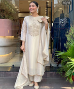 Super smart n premium tissue suit set with designer back in ivory