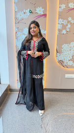 Pure crepe real mirror suit set in black