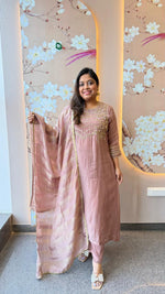 Premium tissue handwork suit set in blush pink