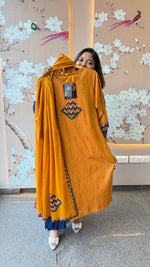 Handloom cotton fully weaved suit set paired with applique dupatta