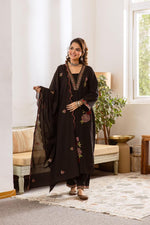 Wow embroidered full suit set in black