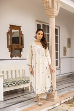 Pure cotton embroidered kurta pant in white