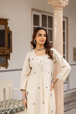 Pure cotton embroidered kurta pant in white