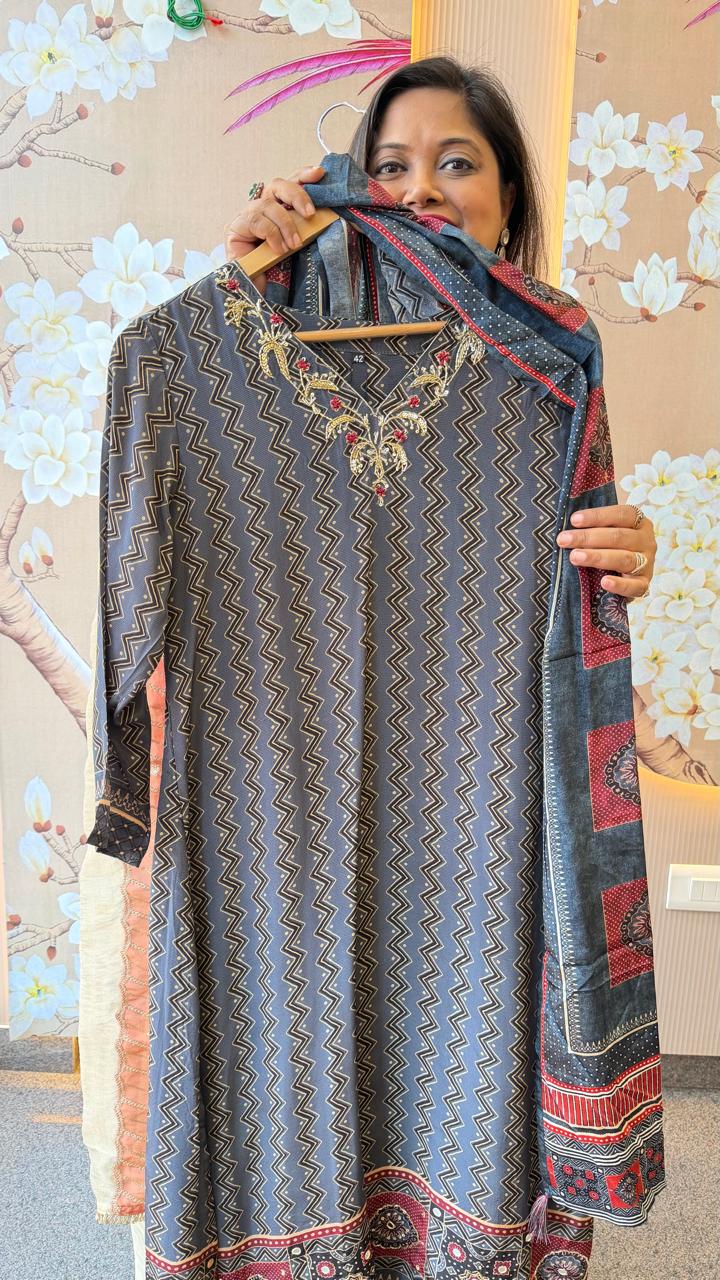 Pretty ajrak pure crepe hand work full suit set