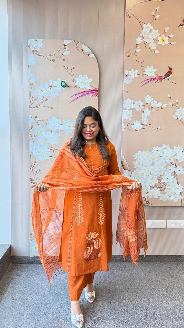 Super smart block printed full suit paired cotton chanderi dupatta