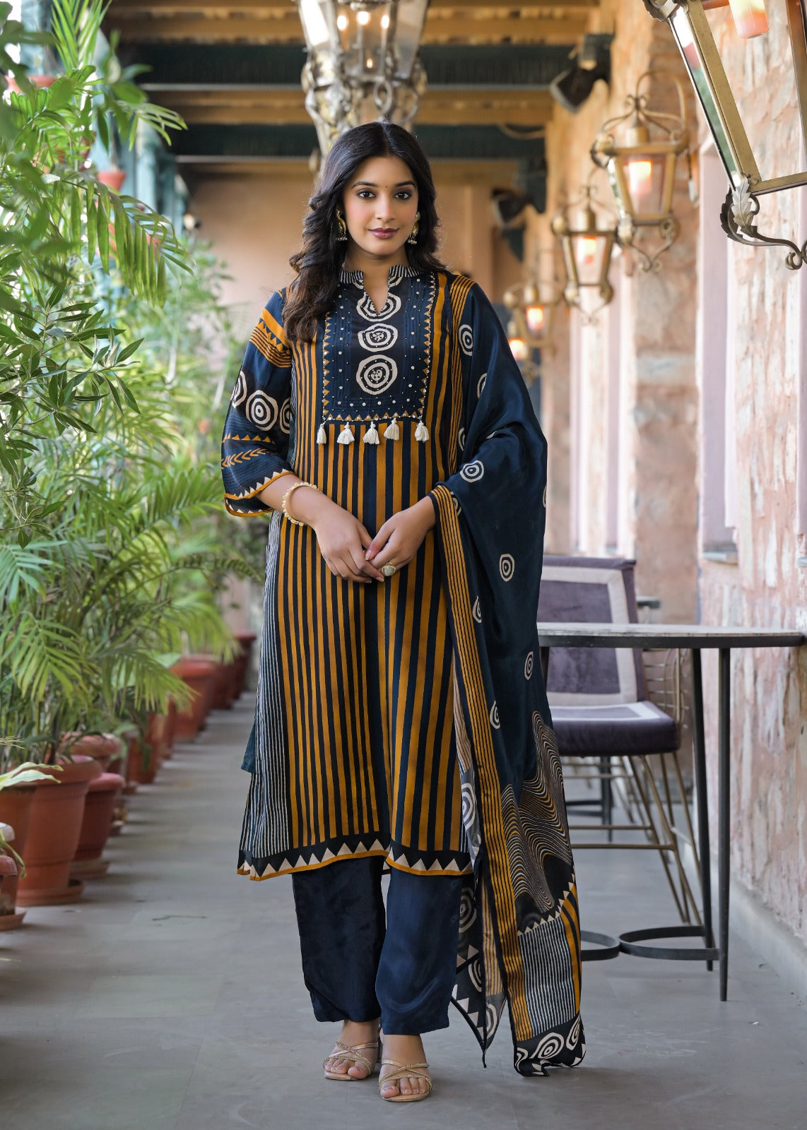 Pure butter crepe digital printed with lining full suit