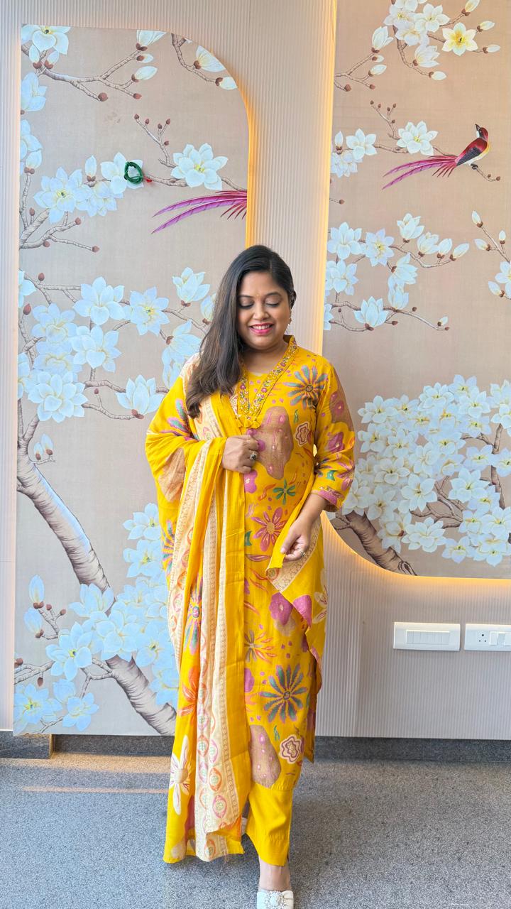Restocked! Premium Modale V neck handwork suit set in yellow (Plus Size)