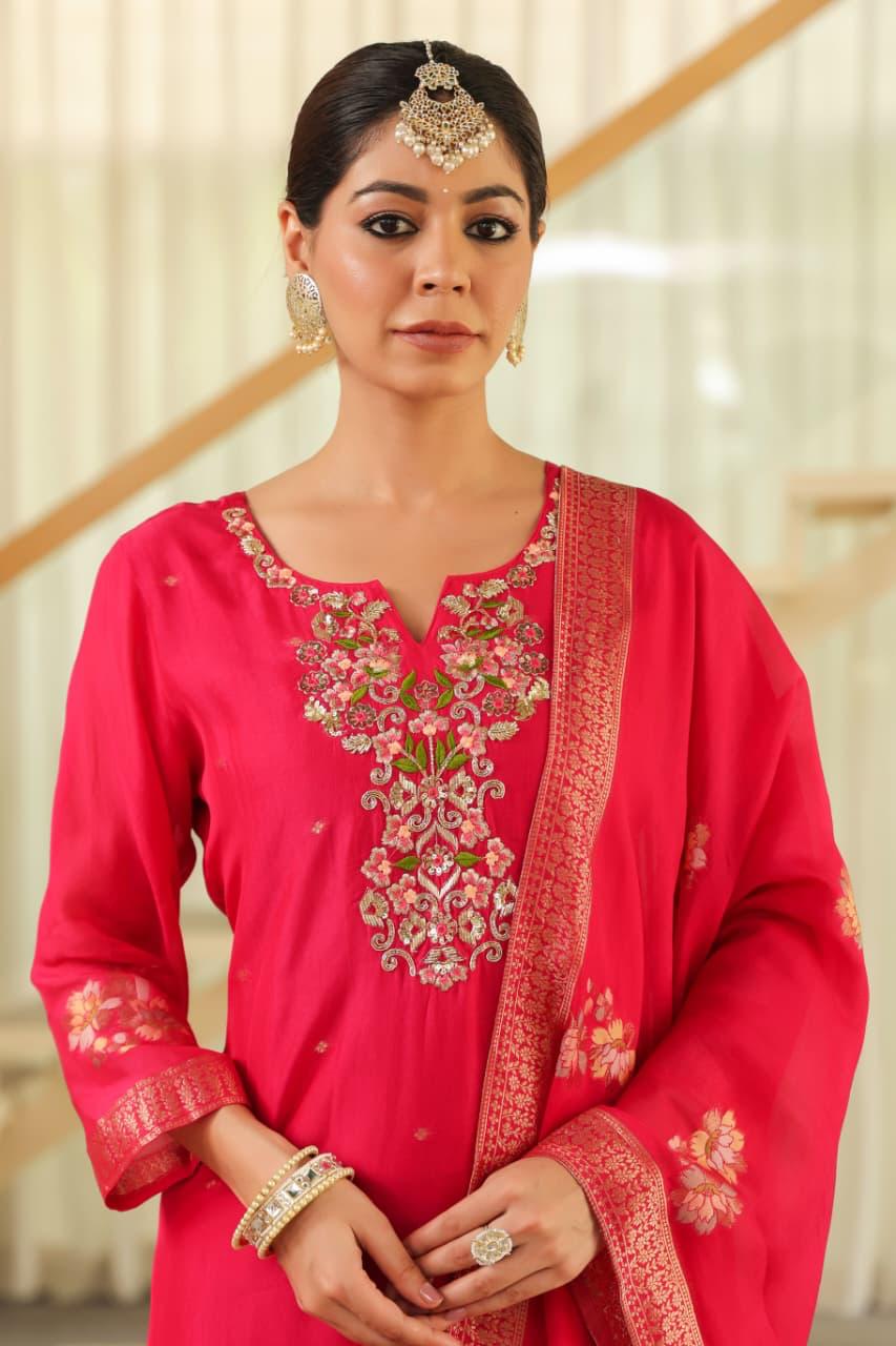 Pretty Russian silk hand work banarsai suit set in pink