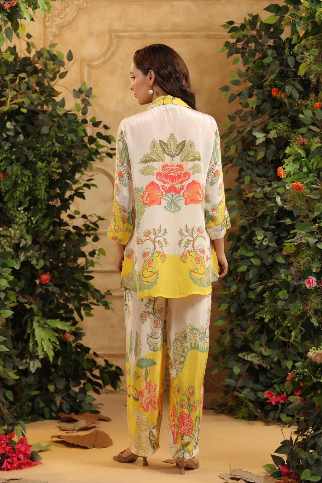Pure crepe floral printed Co ord in yellow