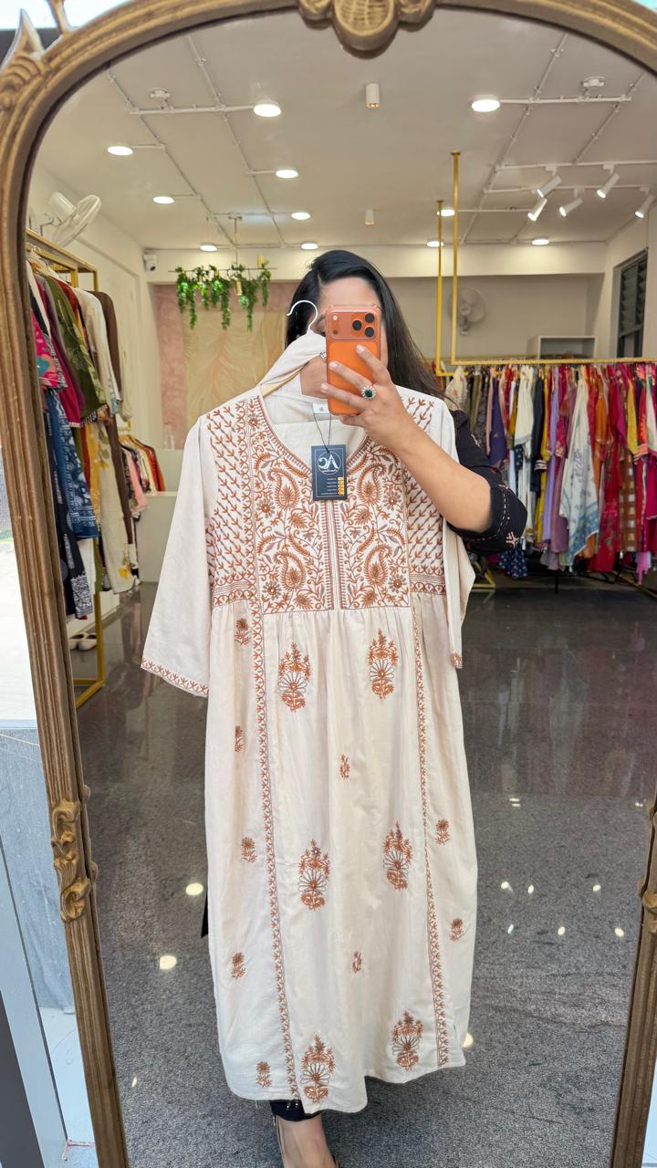 Beautiful paisley embroidered Mul cotton lining suit set in almond colour