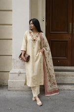 Super pretty linen cotton fully embroidered suit set in ivory