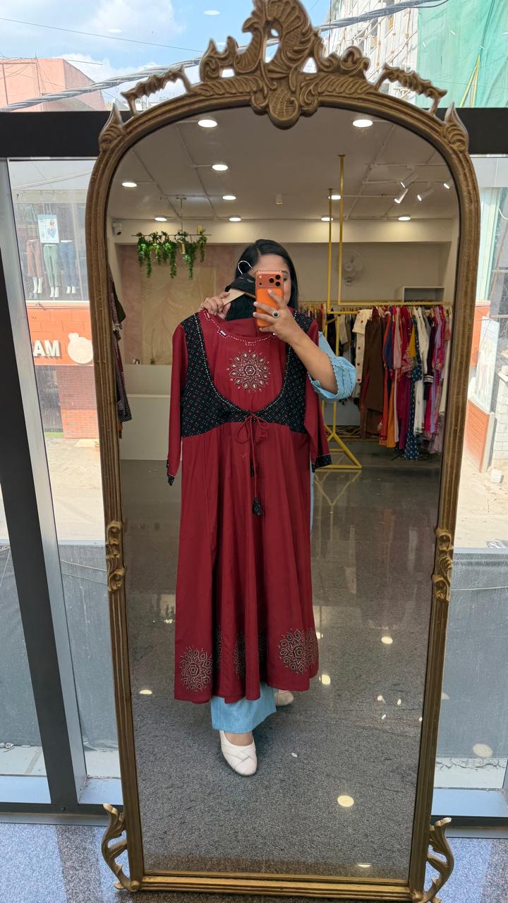 Super pretty jacket pattern full suit set in red