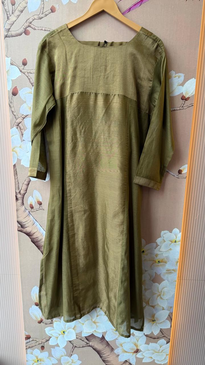 Pretty Mul chanderi tissue panel suit set in olive green