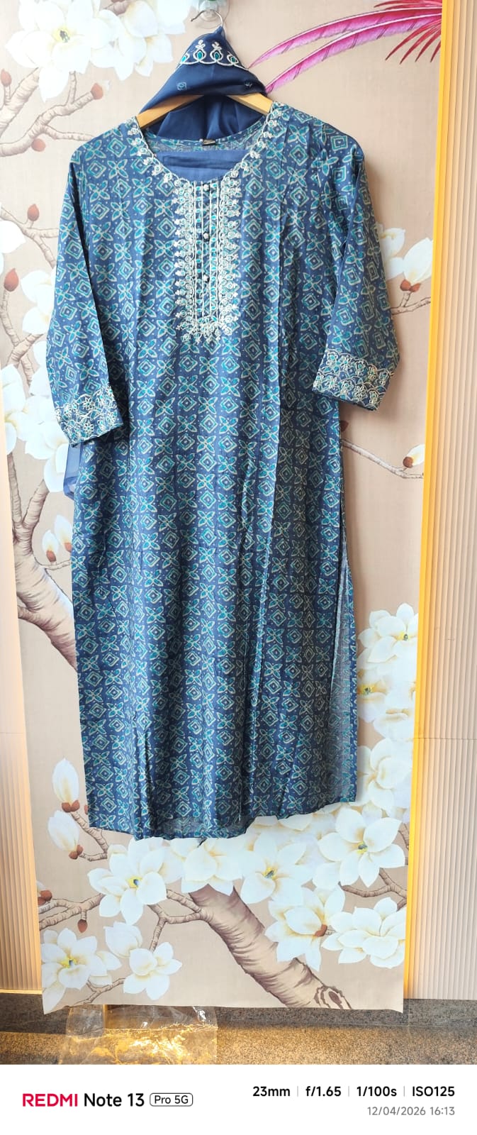 Cotton full suit with organza duppata