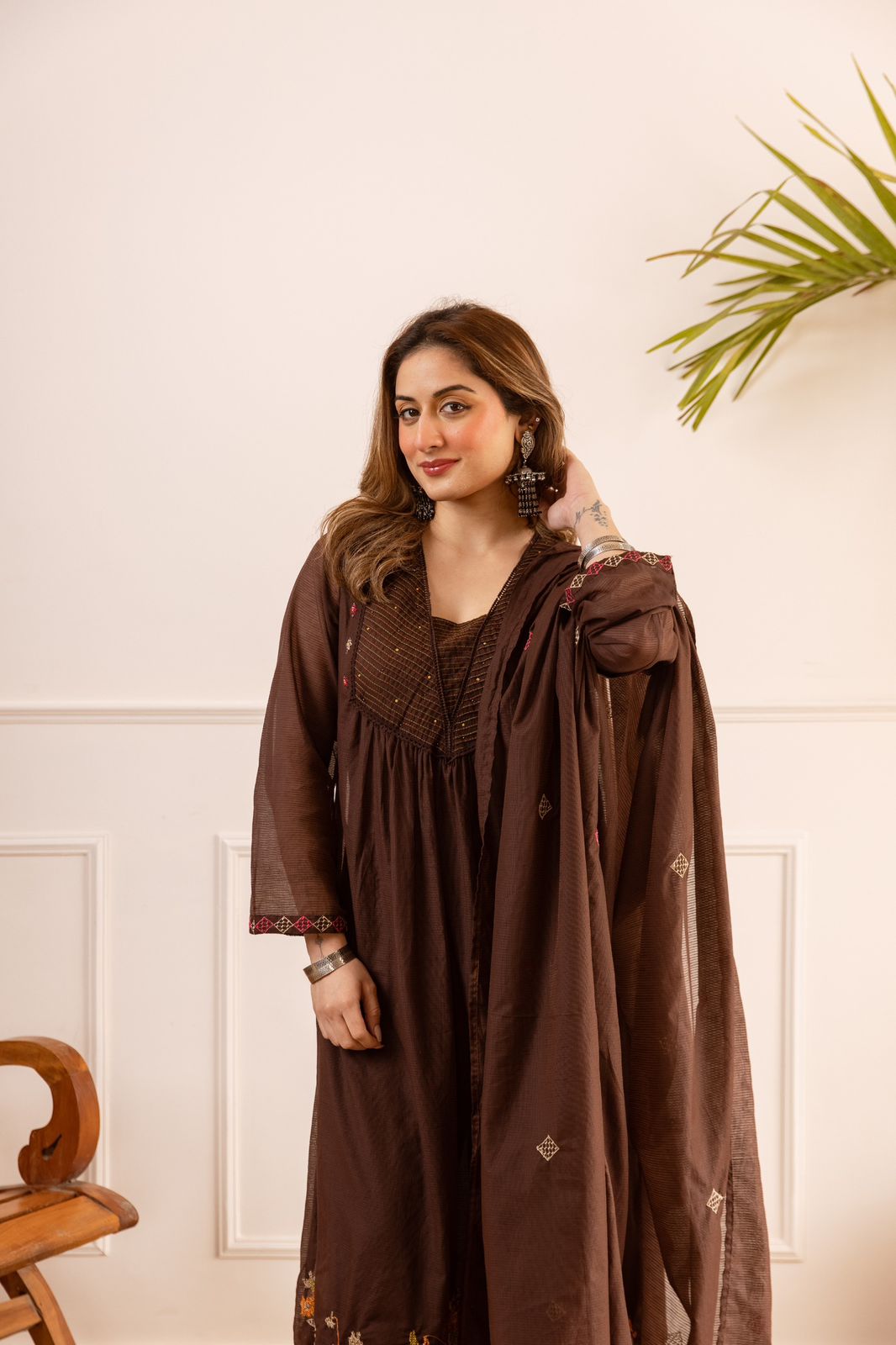 Super super pretty net chanderi fully embroidered suit set