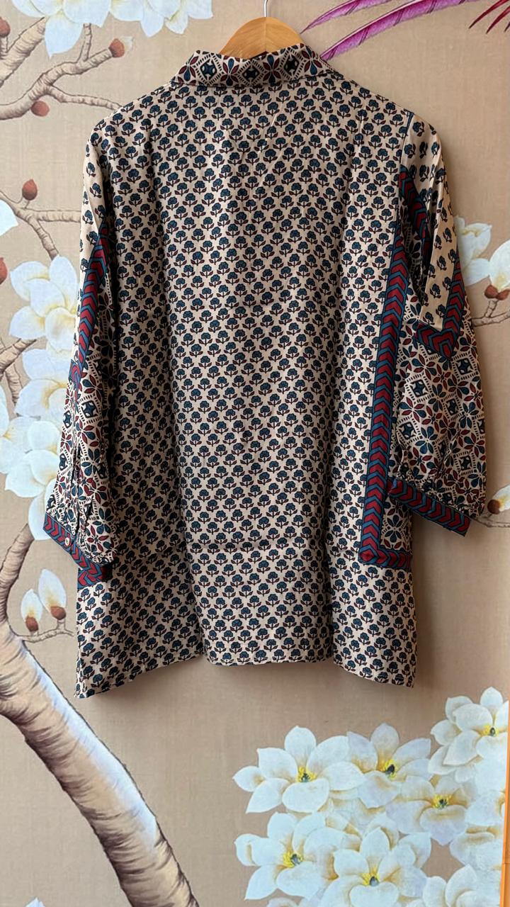 Super pretty crepe top