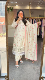 Super soft Mul silk lace detailing suit set (true to size)