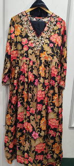 Heavy rayon anaarkali with embalished shell detailing in black