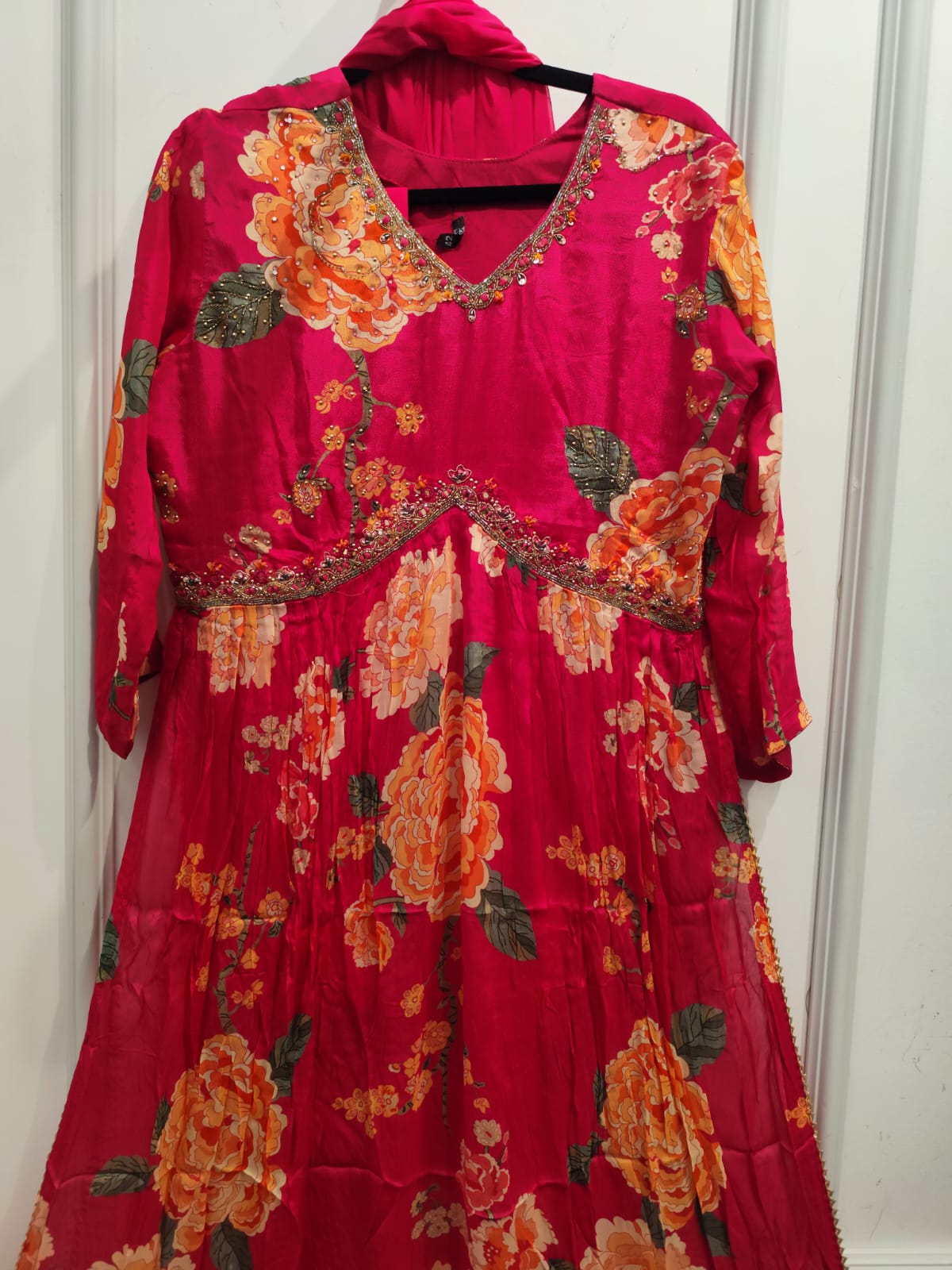 Chinon embalished full suit set in pink