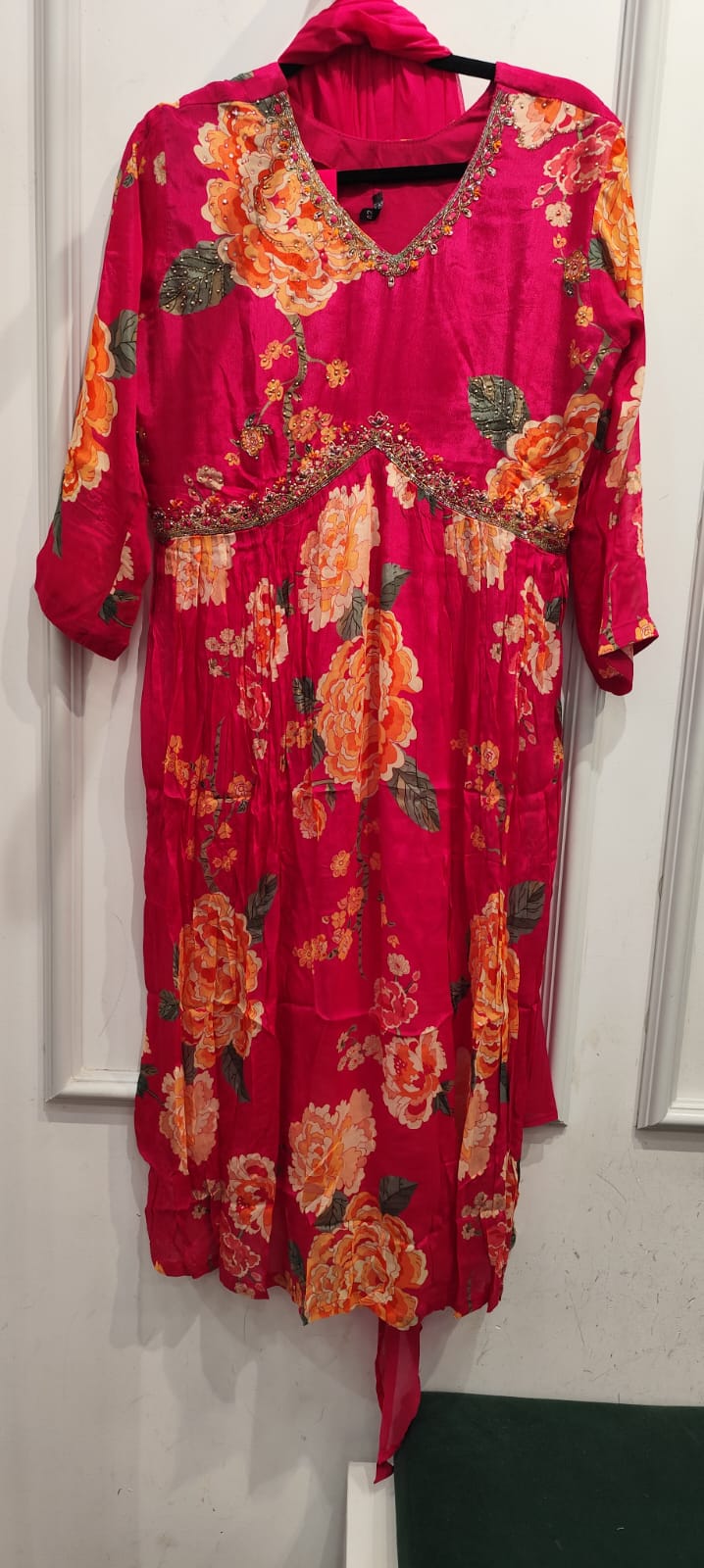 Chinon embalished full suit set in pink