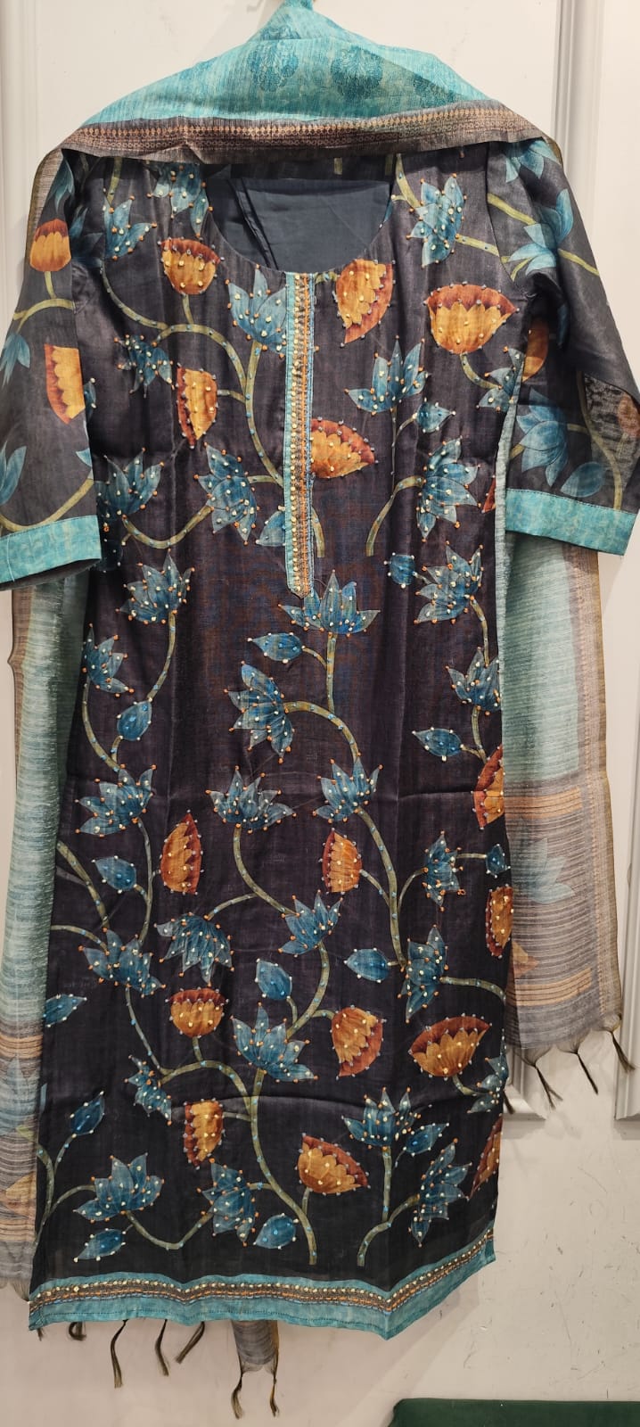 Linen chanderi githan work