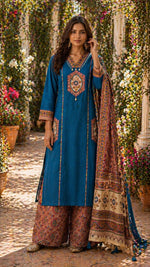 Pretty Kalamkari applique work kurta with designer pocket and back paired with plazzo pant in blue