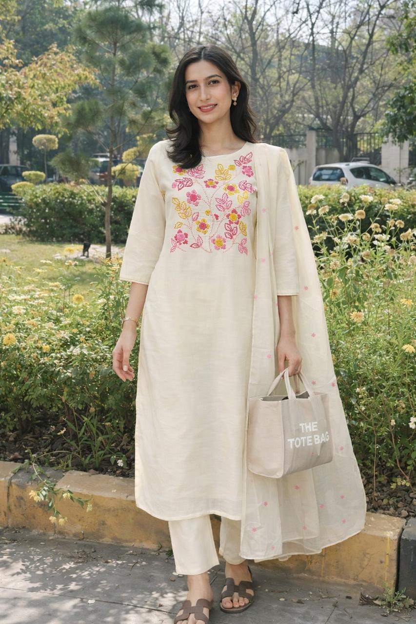 Super pretty cotton fully embroidered suit set