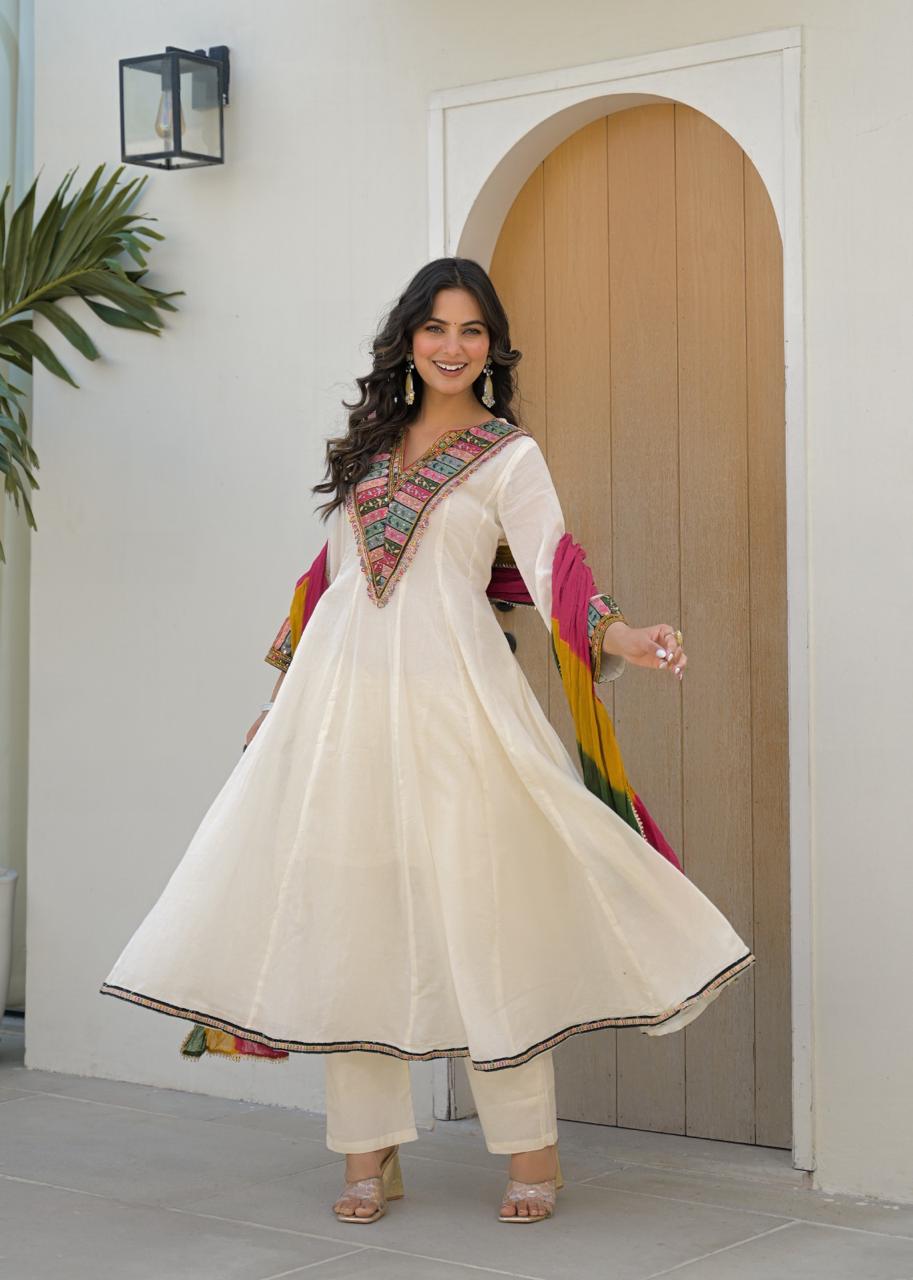 Mul Mul cotton Anarkali suit set in V neck