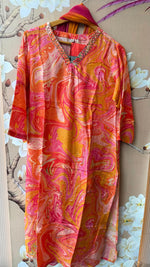 Mul silk paired with shiffon dupatta