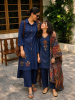 Cotton designer applique suit set mother