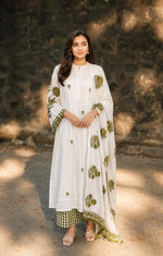 Premium cotton block print paired with chequered pant in green
