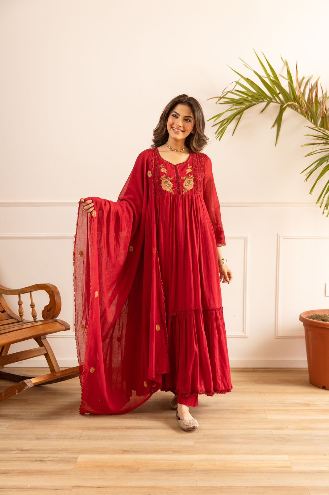 Super soft n pretty Mul cotton Anarkali suit set in red