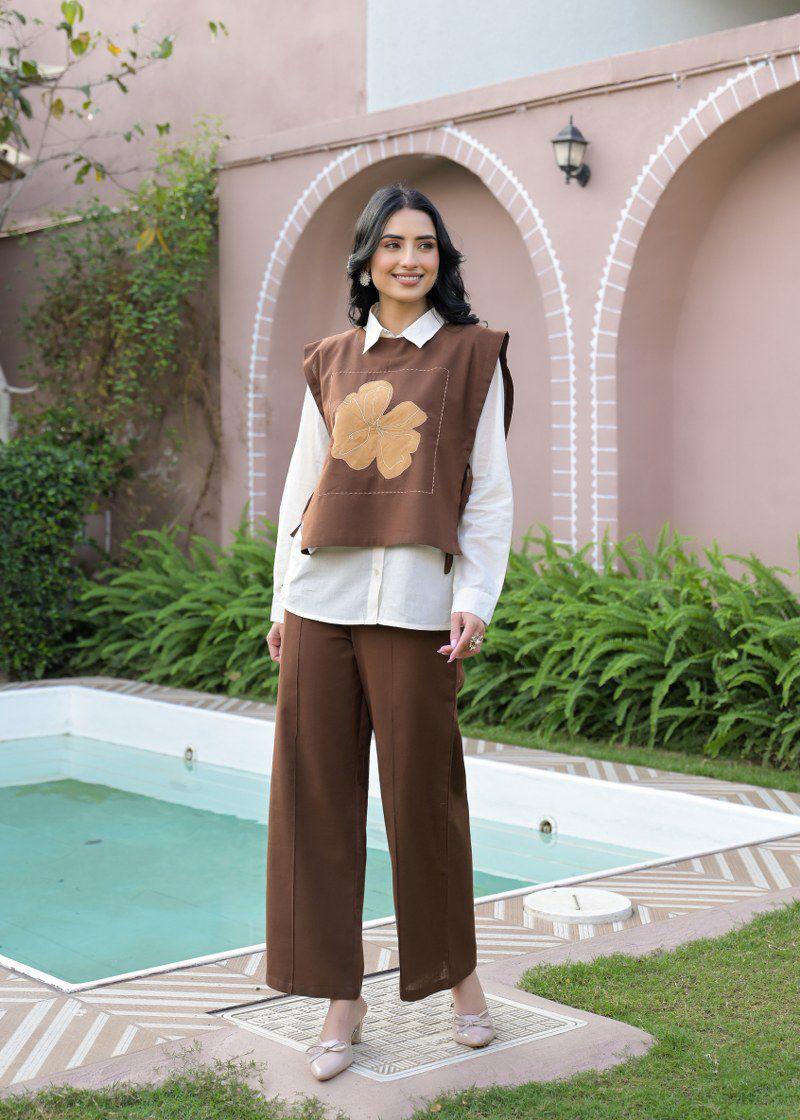 Detachable applique cotton co ord in brown