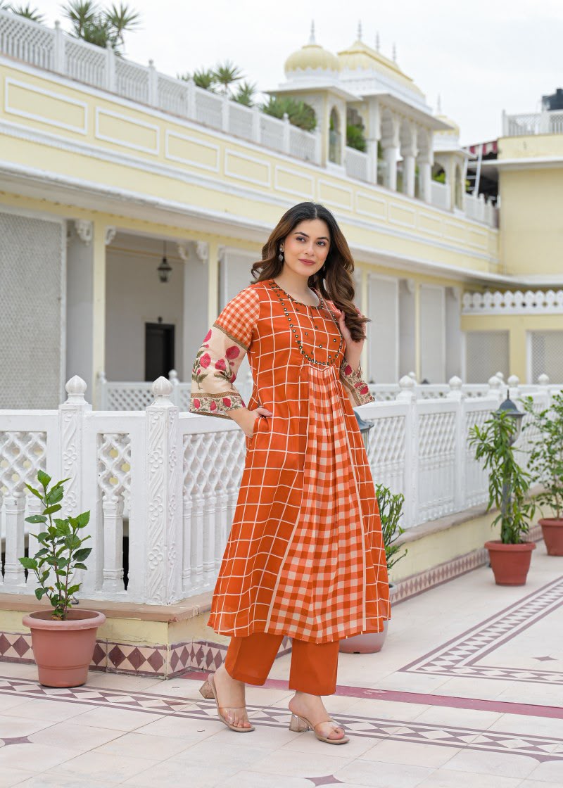 Pure mul cotton chequered kurta pant in orange