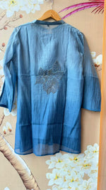 Pretty ombré front and back applique work comes with inner in blue