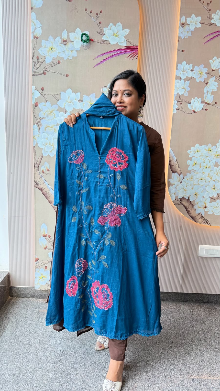 Pure Mul cotton embroidered lining suit set in blue