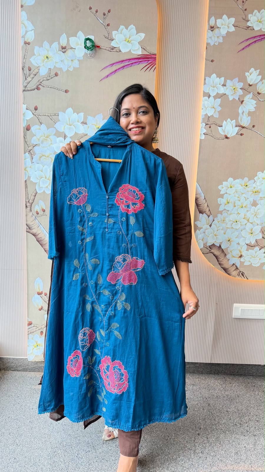 Pure Mul cotton embroidered lining suit set in blue