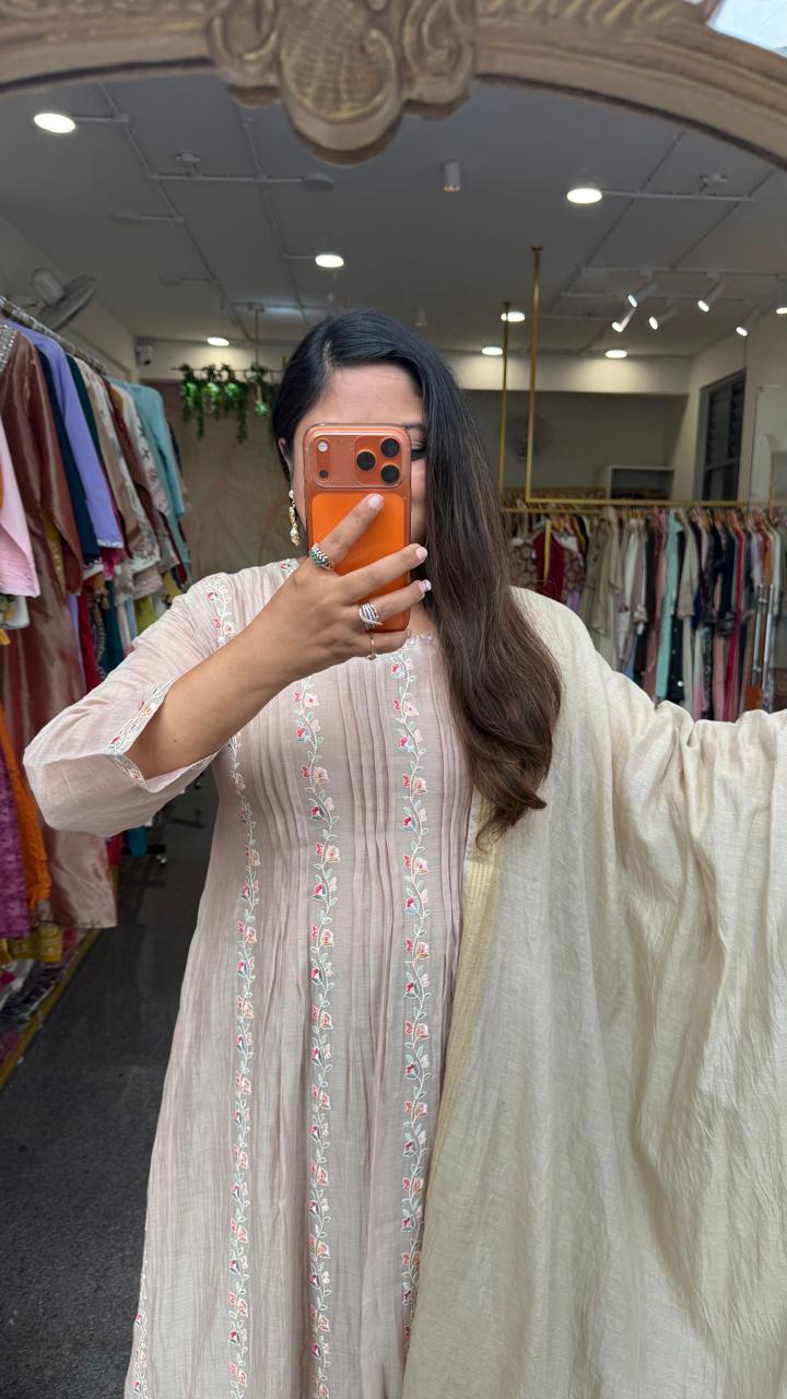 Pretty Mul chanderi fully embroidered lining full suit set