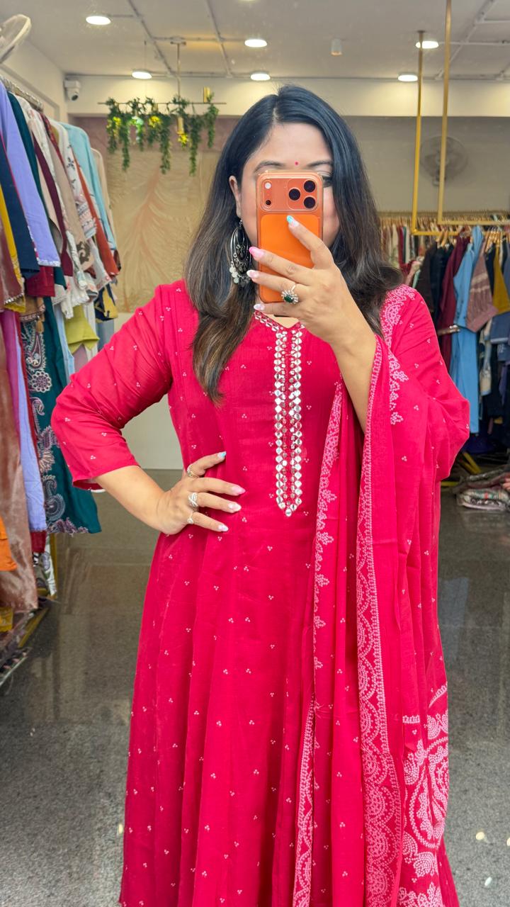 Putr Mul cotton Anarkali suit set in pinkish red